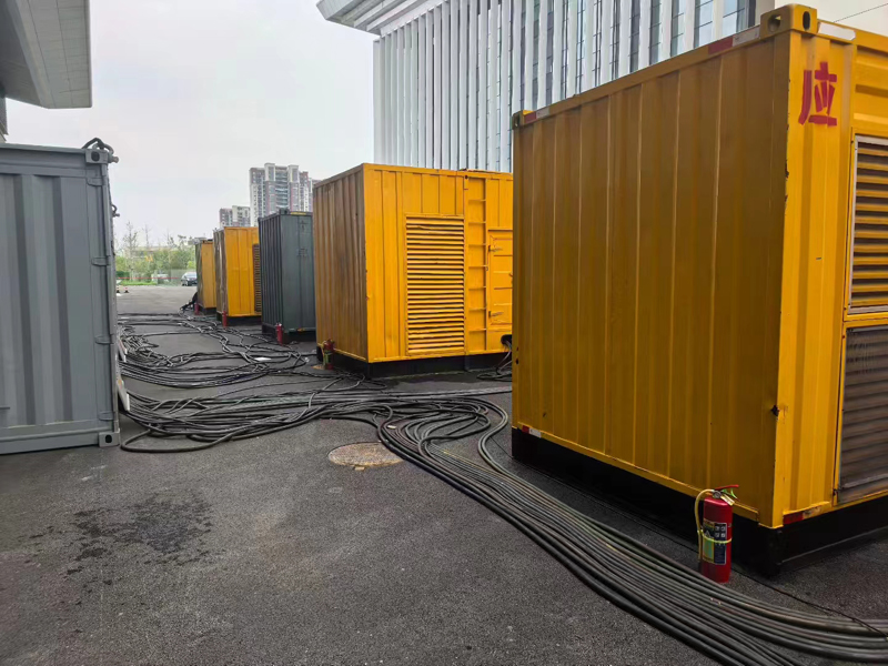 开江不同季节柴油发电机组保养有哪些注意事项？