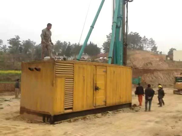 开江如何判断水冷式机油散热器密封件是否需要更换?
